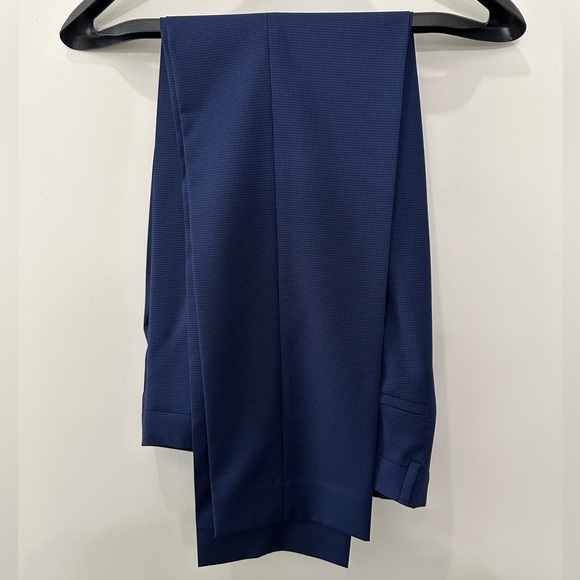 Kenneth Cole Reaction 2-Piece Suit - Navy - Picture 9 of 11